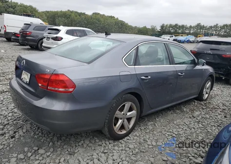 2014 Volkswagen Passat S z USA, uszkodzony, nr VIN 1VWAT7A34EC021336